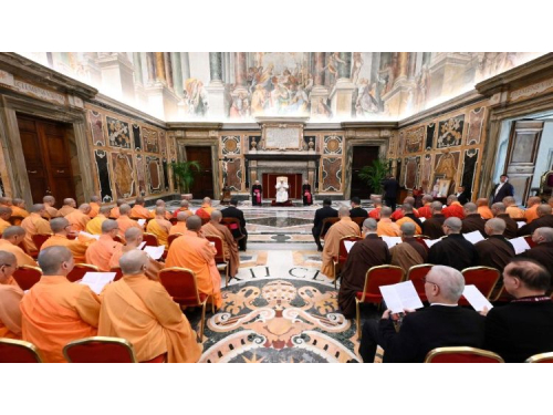 Popiežius budistams: geriau susipažindami ugdome visuomenės darną